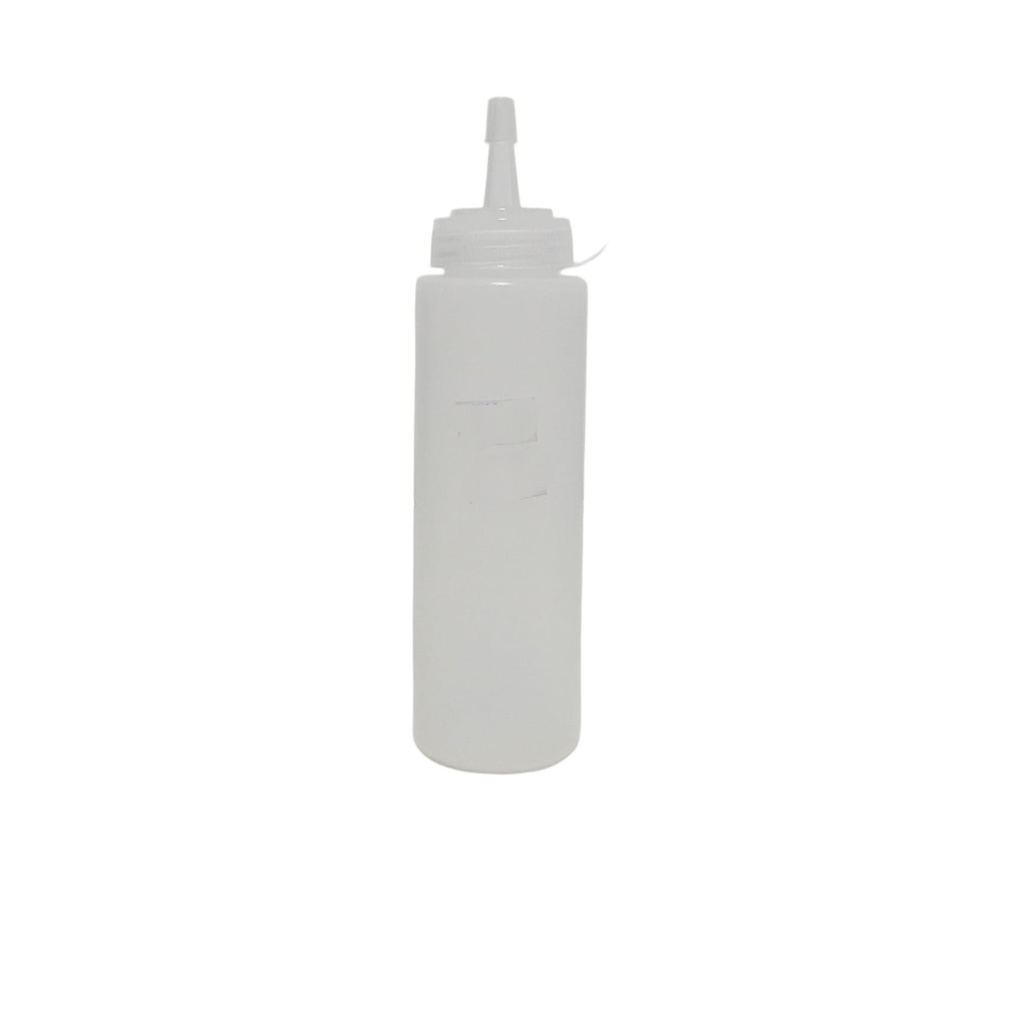 001018 SAUCE BOTTLE  WHITE (8 OUNCES)