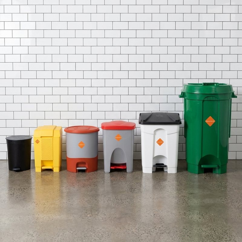 Plasticware at Titus Stores