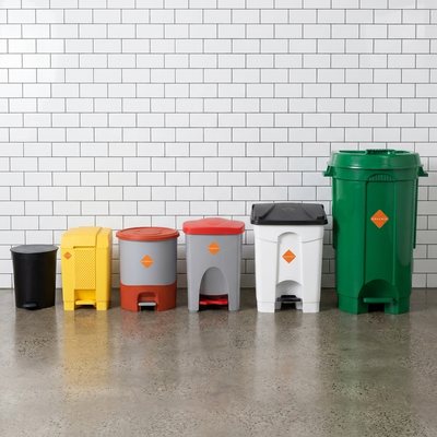 Wastepaper Baskets & Trash Bins