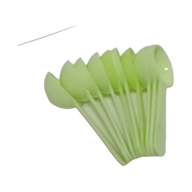 Small plastic spoons, 10-piece pack