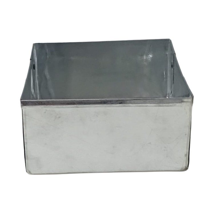 Square cake tin, 250g