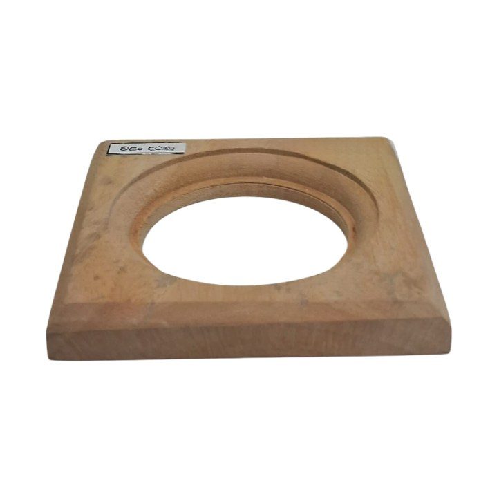 Square wooden pot stand