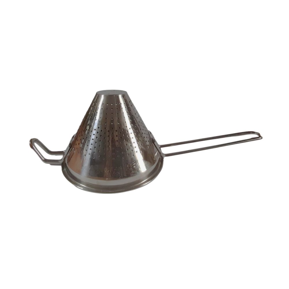 Stainless steel conical strainer, 12cm