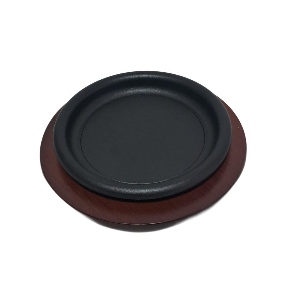 Round Sizzling Plate With Wooden Base