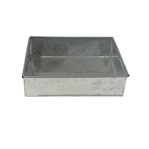 [1025648] RECT CAKE TRAY 750G
length 21.5cm width 16cm , depth 5.5cm